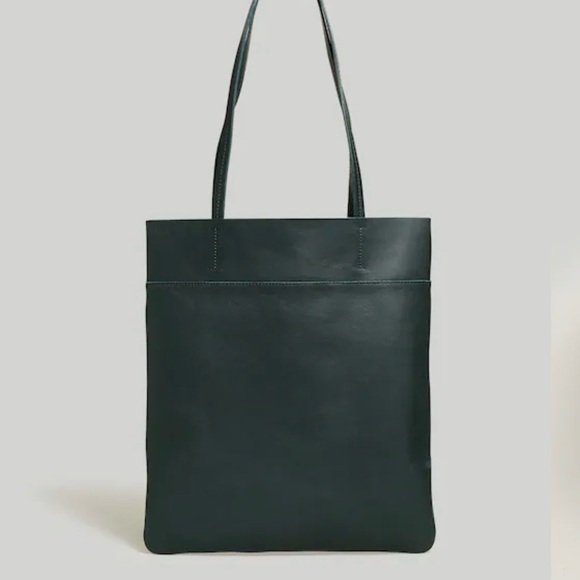Madewell Handbags - Madewell The Magazine Black Leather  Tote Bag Minimalist Business Casual